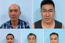 Phá ổ bạc trong chợ hoa Quảng An