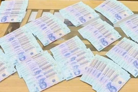  Chủ tịch phường bị bắt quả tang cùng cả đống tiền vừa nhận của doanh nghiệp