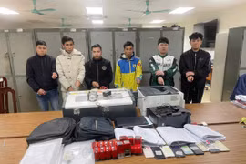 Bóc gỡ nhóm ‘xe ôm’ tham gia đường dây làm, phân phối giấy khám sức khỏe giả