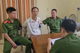 Đối tượng tâm thần dùng hung khí sát hại bố mẹ đẻ