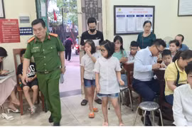 Phục vụ công dân làm Thẻ Căn cước: Thể hiện rõ tính chuyên nghiệp và tinh thần trách nhiệm