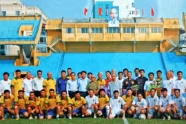 Trận giao hữu thắm tình đoàn kết của các cựu danh thủ ngành Công an