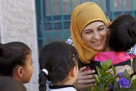 Cô giáo người Palestine nhận giải thưởng 1 triệu USD