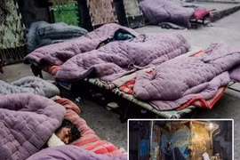 Dịch vụ khó tin ở thành phố Delhi (Ấn Độ): Cho thuê chỗ ngủ vỉa hè