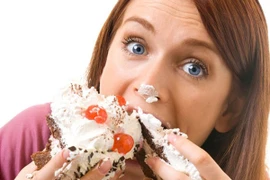 Hormone đường ruột giúp giảm ăn, cai thuốc