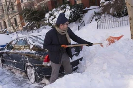 Chính phủ Mỹ đóng cửa vì bão tuyết