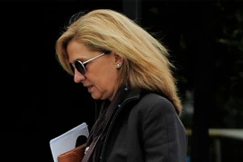 Công chúa Tây Ban Nha ra tòa vì cáo buộc gian lận thuế