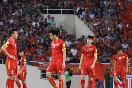 Nội bộ VFF: Trống đánh xuôi, kèn thổi ngược