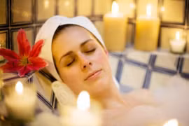 Nguy cơ gây ung thư từ nến thơm