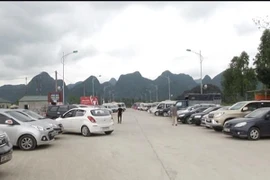 Chấn chỉnh các điểm trông giữ xe ở chùa Hương