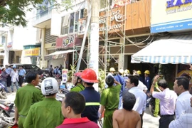 Thi công sát cột điện trung thế, nam công nhân bị điện giật bất tỉnh 