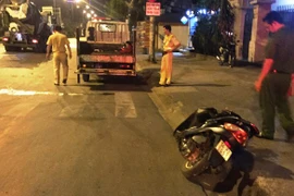 Truy tìm xe ben trong đêm cán chết người rồi bỏ trốn