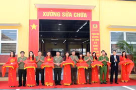 Khánh thành Trung tâm sửa chữa, bảo dưỡng ô tô, xe máy thuộc CATP. Hà Nội