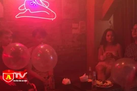 Phát hiện nhiều quán bar kinh doanh bóng cười trái phép