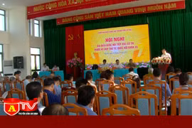 Đại biểu Quốc hội thành phố Hà Nội tiếp xúc cử tri các quận Tây Hồ