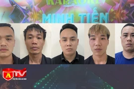 Núp bóng karaoke để tổ chức sử dụng ma túy và bóng cười