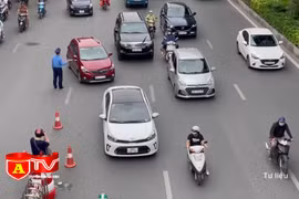 Kéo dài thí điểm tách làn xe trên đường Nguyễn Trãi đến ngày 31/12