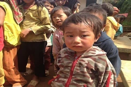 Mang hơi ấm đến với trẻ em xã Thái Thịnh, Hoà Bình