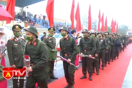 Tưng bừng ngày hội tòng quân tại Thủ đô