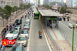 Hà Nội không còn vùng cam, toàn bộ tuyến buýt hoạt động 100% công suất