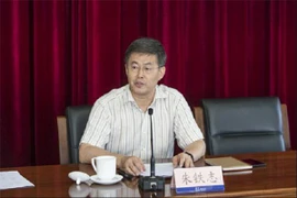 Phó tổng biên tập tạp chí đảng Trung Quốc tự tử