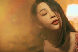 Tiểu thuyết ngôn tình của Gào mở màn cho dự án nghệ thuật "Như đóa hoa sương"