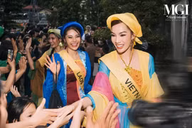 Hoa hậu Lê Hoàng Phương nhận cơn mưa lời khen "chủ nhà tuyệt vời và hoàn hảo"