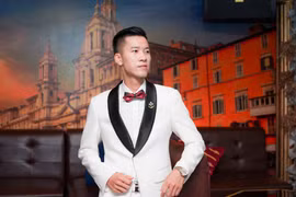 Ca sĩ "Ngôi sao Bolero" cùng đạo diễn Tạ Huy Cường làm phim ca nhạc lấy cảm hứng về cuộc đời chính mình