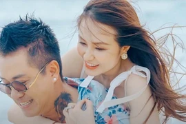 Tuấn Hưng tiết lộ phản ứng của vợ khi biết mình làm "show" bị lỗ