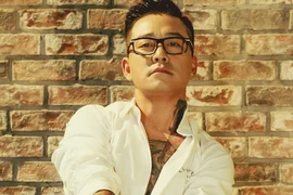 Tuấn Hưng nói gì khi "xuống nước" gọi điện hàn gắn mối quan hệ với Duy Mạnh?