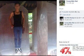 Phẫn nộ nam thanh niên đứng lên đầu "cụ rùa"