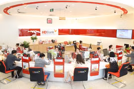 Lợi nhuận HDBank 6 tháng đầu năm vượt 5.300 tỷ đồng, hoàn thành 54% kế hoạch năm, nợ xấu riêng lẻ chỉ 0,93%