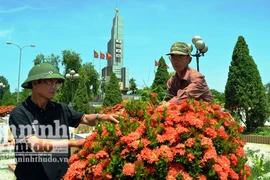 Chuyện về 2 cựu binh chăm sóc nghĩa trang liệt sĩ suốt 20 năm