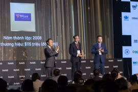 Nỗ lực mạnh mẽ, TPBank lọt Top 10 thương hiệu tài chính dẫn đầu