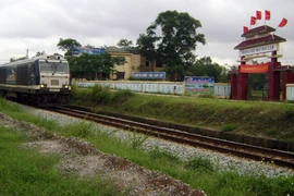 Nơi những trường học bị “tra tấn” bởi tàu hỏa