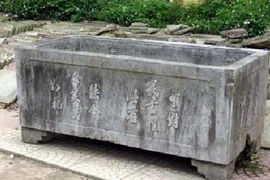 Chuyện phát lộ “kho báu bị yểm bùa” (2): Lý giải tin đồn oan hồn trinh nữ