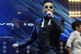 Psy tiếp nối phiên bản Gangnam Style, gửi tới khán giả xứ Kim chi