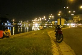 Nhậu say, rủ nhau đi cướp tài sản của đôi tình nhân