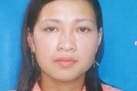 Bị "lột" tung quần áo "đánh ghen" 2 lần rồi mất tích bí ẩn