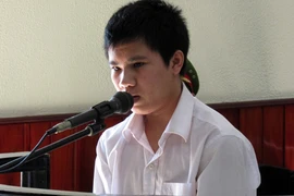 Một học sinh lĩnh án 10 năm tù về tội giết người