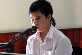 Một học sinh lĩnh án 10 năm tù về tội giết người