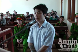 Thợ hồ chết tức tưởi vì bị đánh bằng xẻng