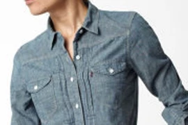 Đơn giản với áo sơ mi từ chất liệu chambray