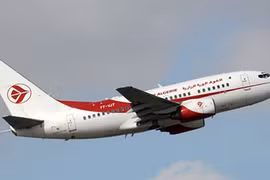 Phát hiện xác máy bay MD83 của Algerie chở 119 người đâm xuống đất ở Mali