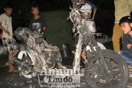 Lại bốc cháy xe SH đang chạy 