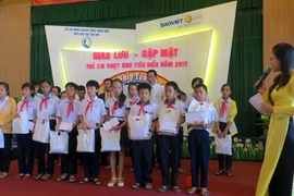 Bảo Việt Nhân thọ mang Tết Trung thu đến trẻ em nghèo vượt khó