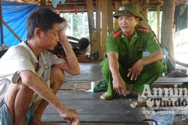 Thâm nhập làng "bệnh lạ" ở Ba Điền