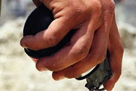 Dọa nổ mìn giết cả nhà vì bị… nhắc nhở