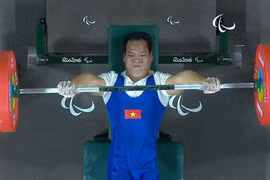 [Infographics] Vận động viên Lê Văn Công phá kỷ lục thế giới