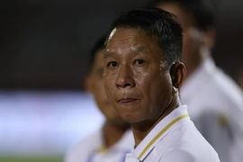 VFF kỷ luật HLV phản ứng trọng tài